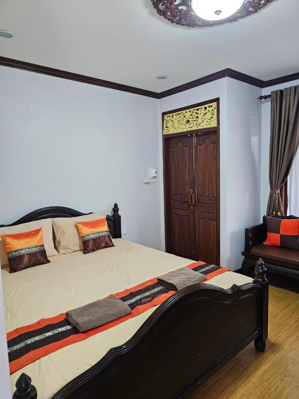 Banchan Hostel Ayutthaya Exteriér fotografie